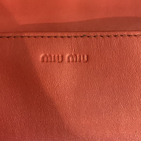Authentic croc embossed miu miu snap wallet - Picture 4 of 10